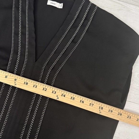 Vince Black Shift Dress Size 4 Cap Sleeve V-Neck Embroidered Pleated Front - Picture 12 of 16